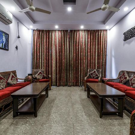 Hotel Dream Palace Laxmi Nagar ニューデリー エクステリア 写真