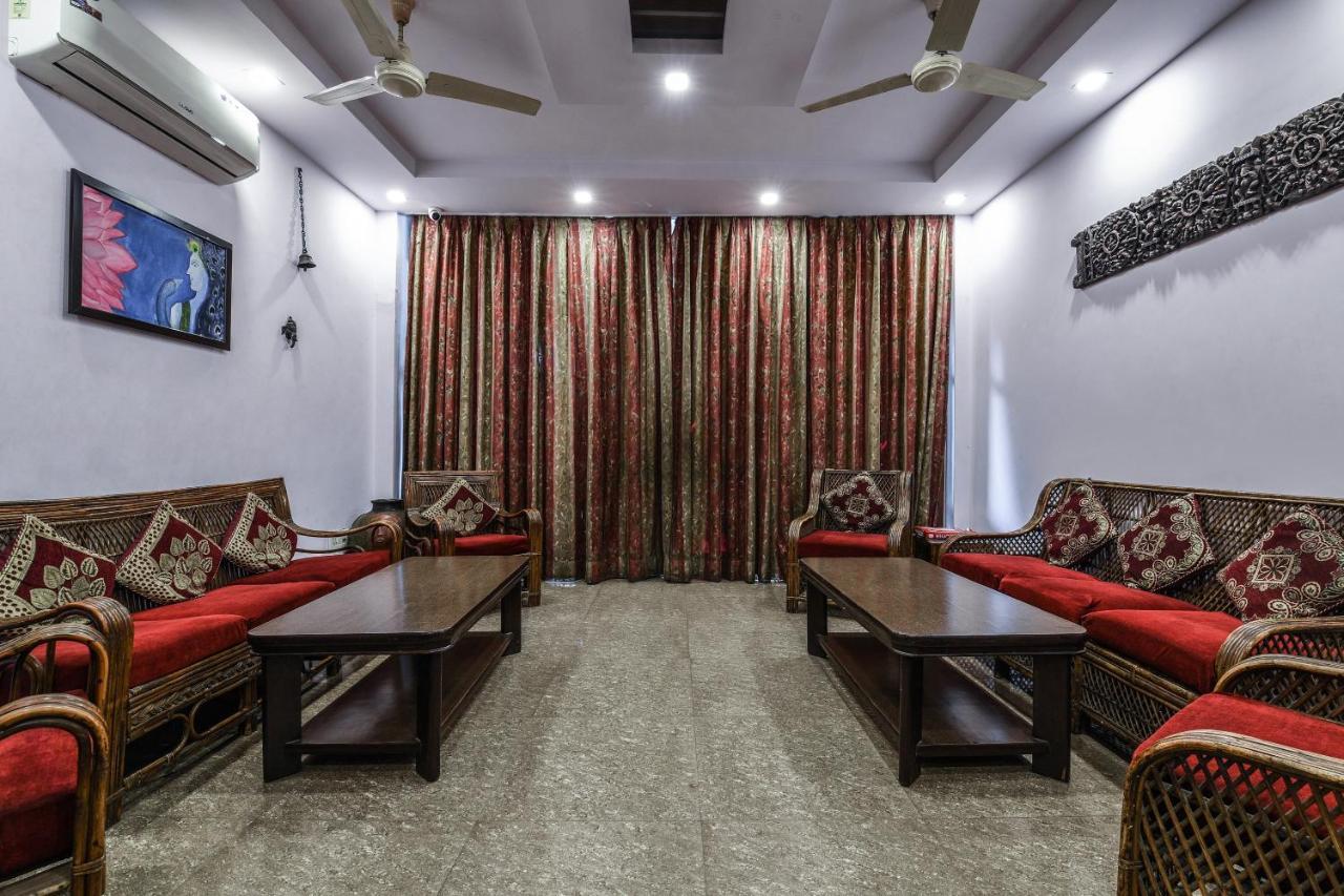 Hotel Dream Palace Laxmi Nagar ニューデリー エクステリア 写真